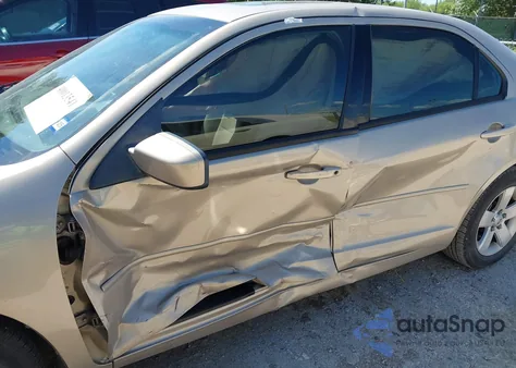 2008 Ford Fusion Se z USA, uszkodzony, nr VIN 3FAHP07Z38R124929